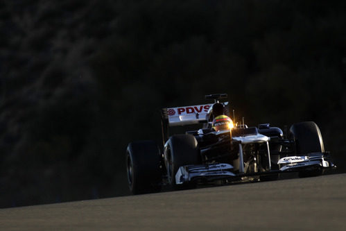 El sol reflejado en el casco de Maldonado en Jerez