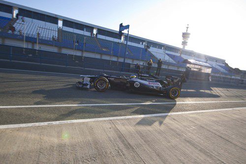 Bruno Senna sale a la pista de Jerez con el Williams