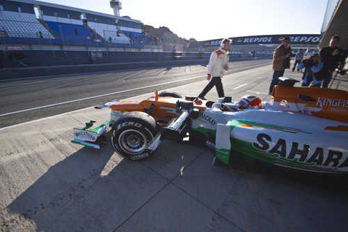 Jules Bianchi sale a pista con el Force India