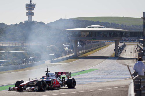 Lewis Hamilton con el McLaren en Jerez