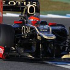 Grosjean a los mandos del Lotus en Jerez