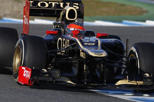 Grosjean a los mandos del Lotus en Jerez