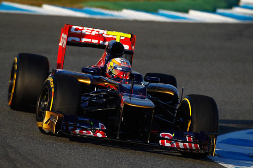 Jean-Eric Vergne prueba el STR7 en Jerez