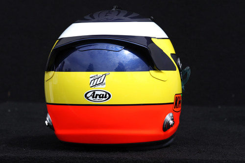 Casco de Pedro de la Rosa para 2012 (vista posterior)