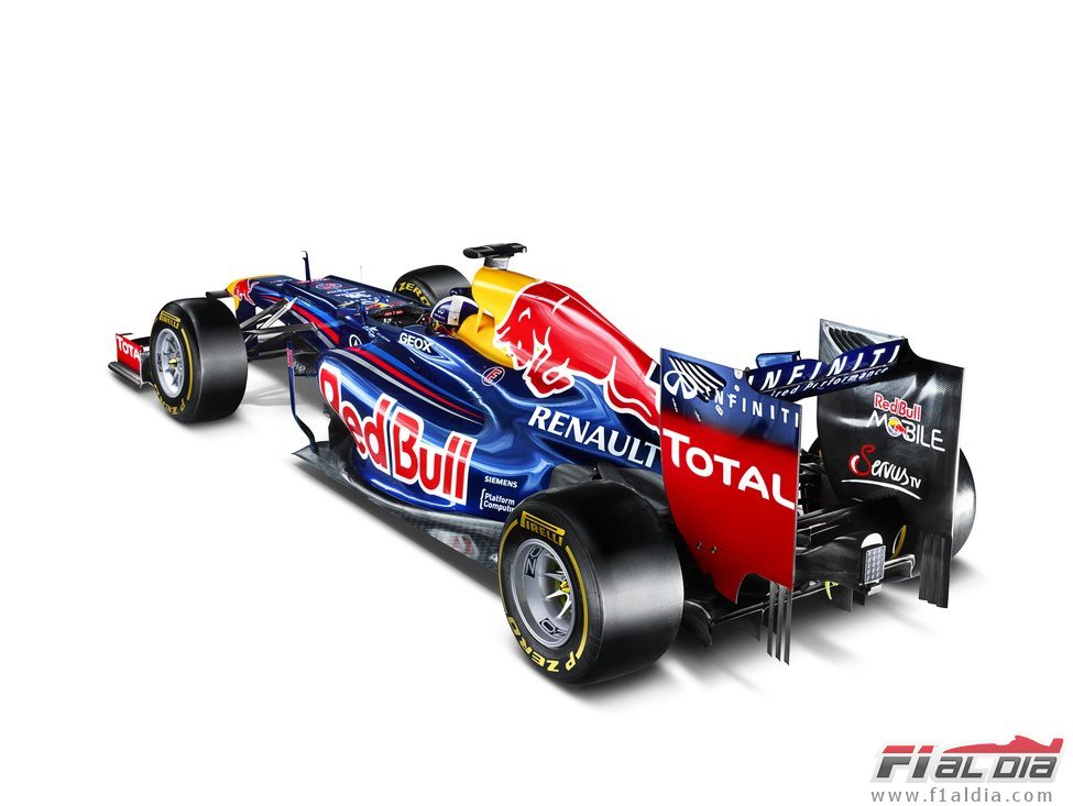 Vista trasera del Red Bull RB8