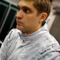 Petrov muy serio tras su fichaje por Caterham