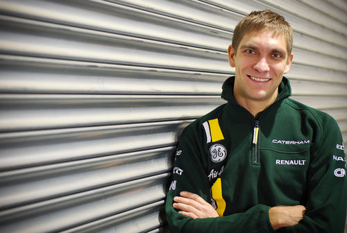 Petrov, feliz de correr para Caterham