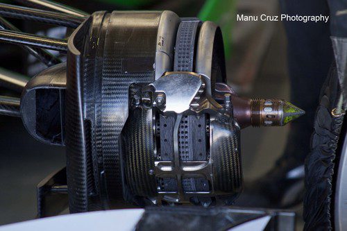 Detalle de las pastillas de freno del Red Bull RB8