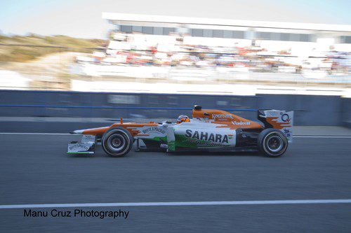 Nico Hülkenberg sale a pista con el VJM05