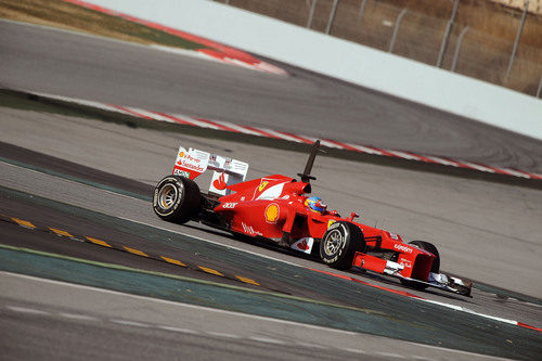 Fernando Alonso en los test de Barcelona