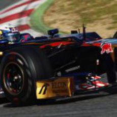 Daniel Ricciardo en los test de Barcelona