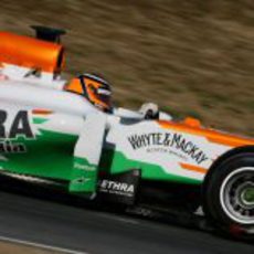 Hülkenberg en pista con el VJM05