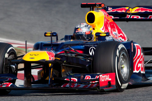 Sebastian Vettel en acción en los test de Barcelona