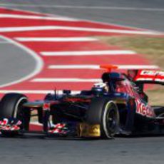 Daniel Ricciardo en el Toro Rosso en Barcelona