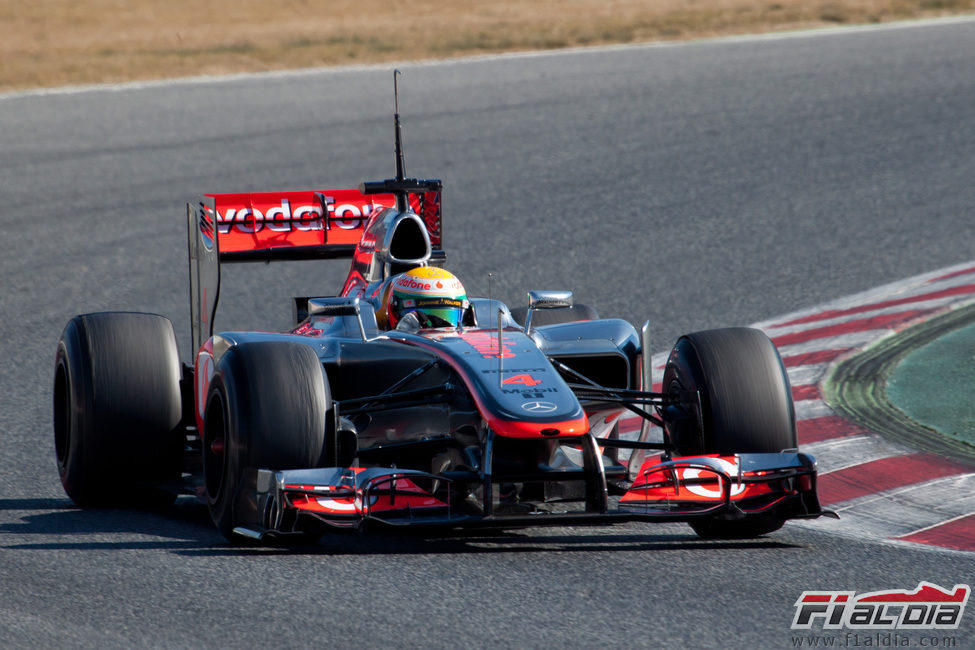 Lewis Hamilton en los test de Barcelona con el McLaren