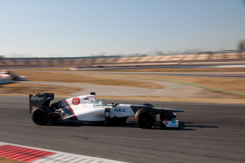 Sergio Pérez con el Sauber en los test de Barcelona