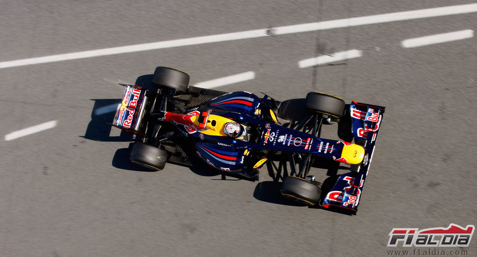 El Red Bull RB8 de Vettel desde arriba en Barcelona