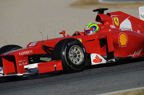 Massa rueda en Barcelona con el F2012
