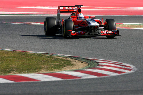 Timo Glock con el Marussia en Barcelona