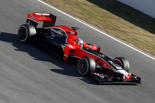 Glock con el Marussia de 2011 en Barcelona