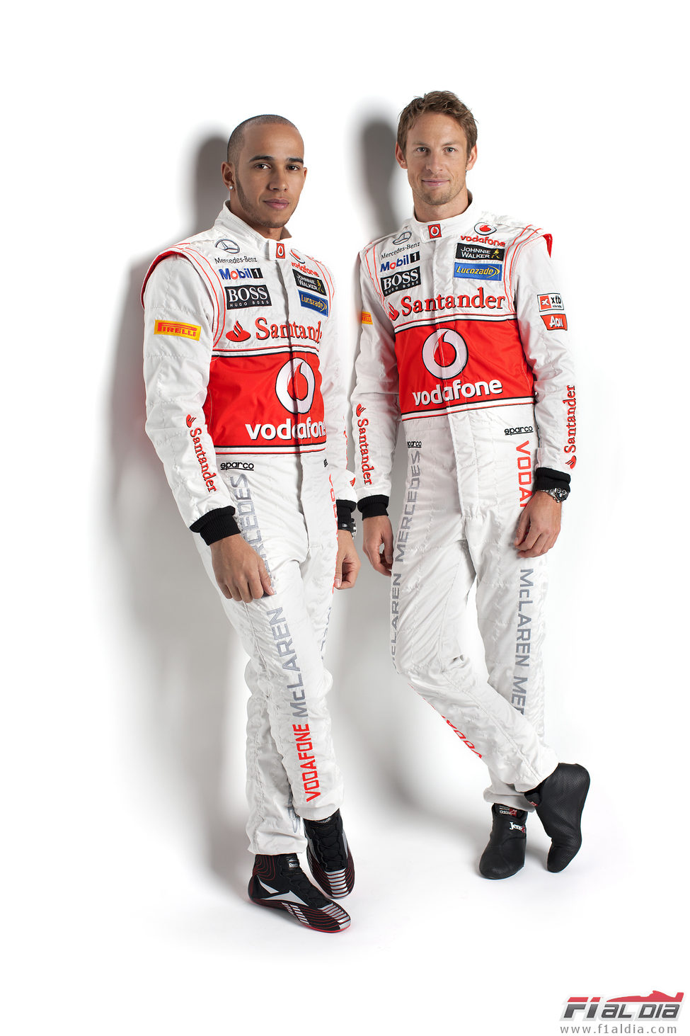 Hamilton y Button con los monos de McLaren de 2012