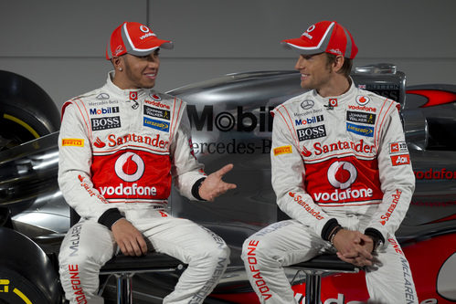 Lewis Hamilton y Jenson Button en Woking