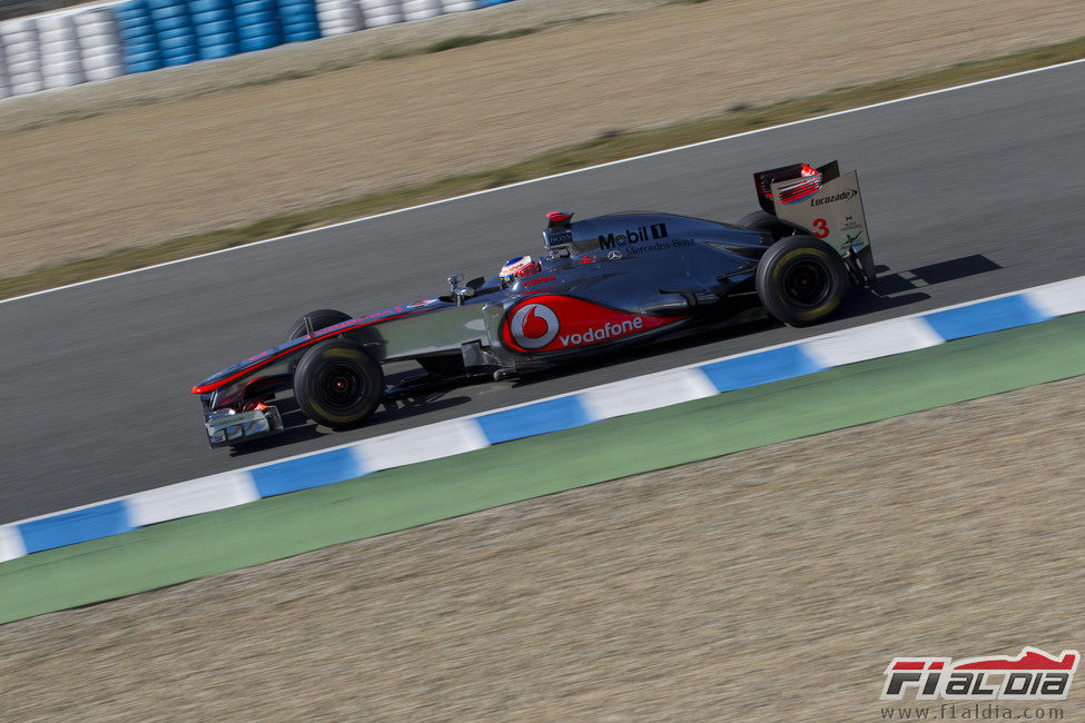 Jenson Button con el McLaren en Jerez