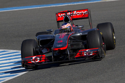 Button rueda con el McLaren en Jerez