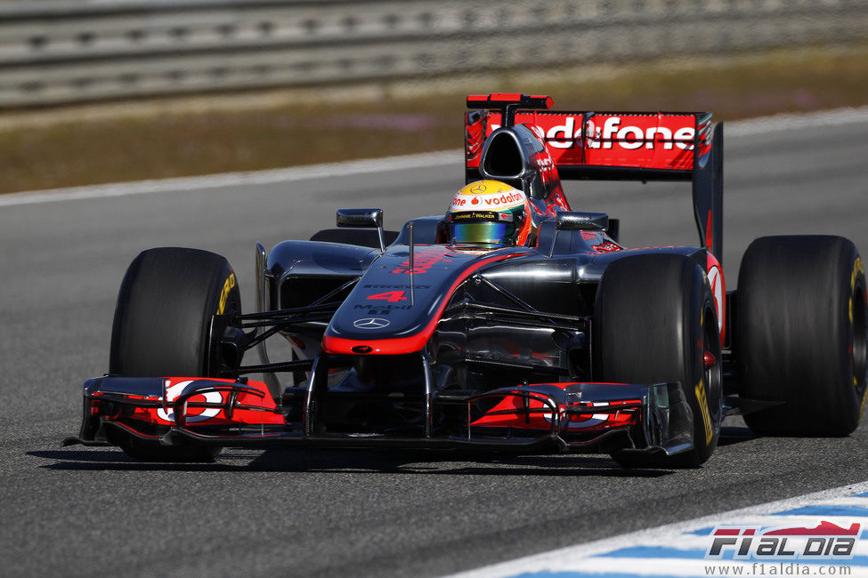Lewis Hamilton en los test de Jerez