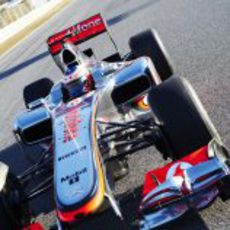 Jenson Button rueda en Jerez con el MP4-27