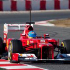 Fernando Alonso rueda en la pretemporada 2012