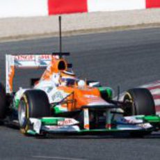 Nico Hülkenberg con el Force India en Barcelona