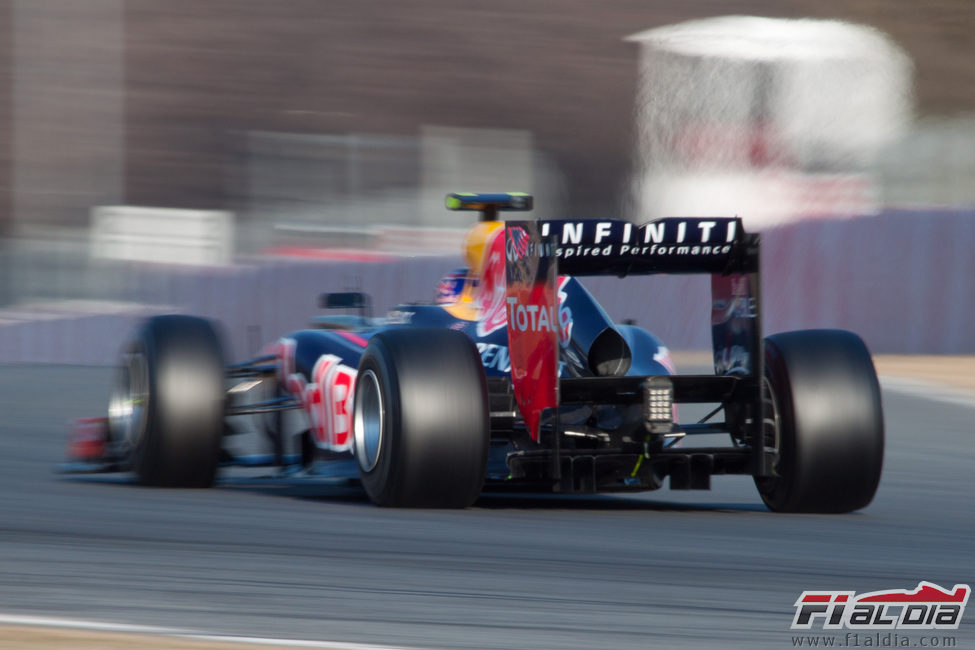 Mark Webber pisa a fondo en los test de pretemporada