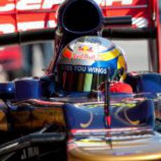 Jean-Eric Vergne en el STR7 en los test