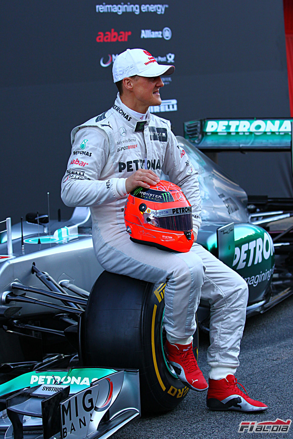 Michael Schumacher en la presentación del nuevo W03