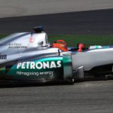 El Mercedes W03 de Schumacher en los test de Barcelona