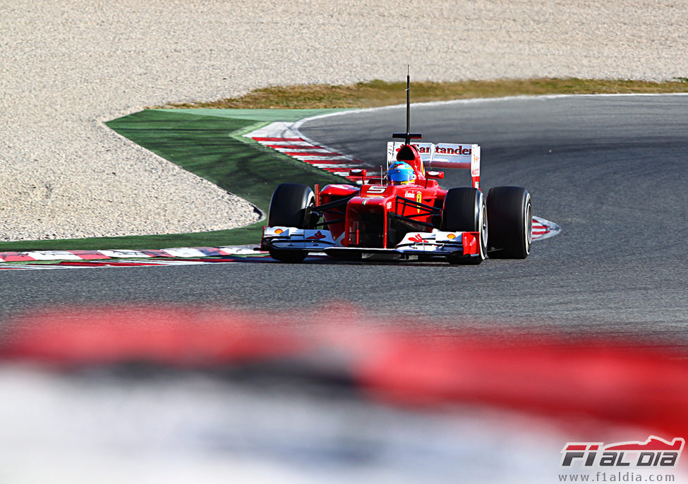 Fernando Alonso en pretemporada con el F2012