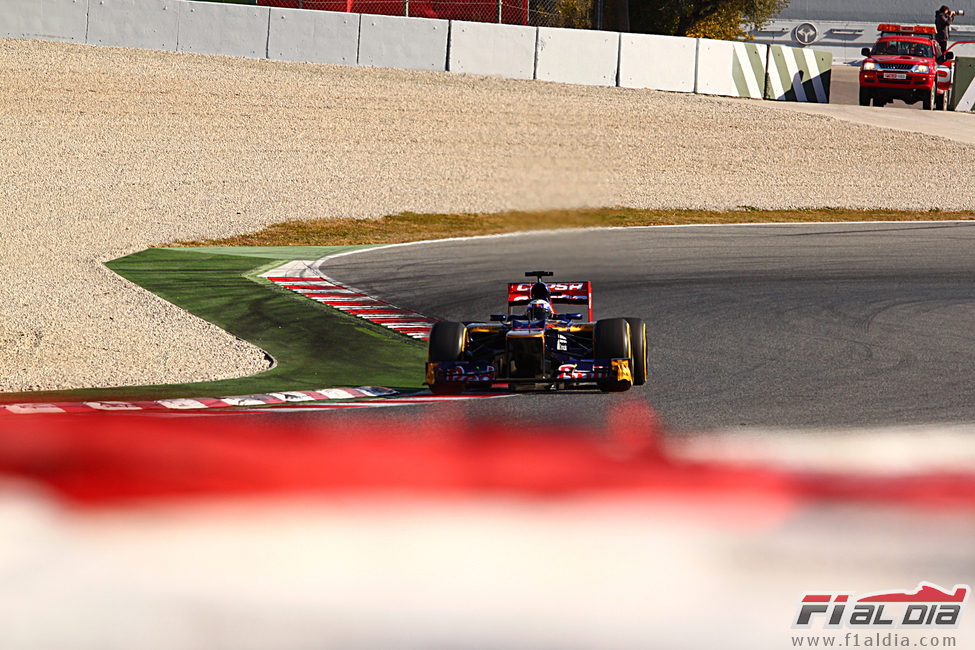 Ricciardo en el Toro Rosso en pretemporada