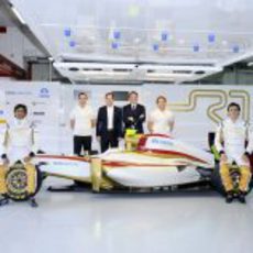 Karthikeyan, Liuzzi, Pérez-Sala, Ruiz de Marcos, Clos, De la Rosa y el F112