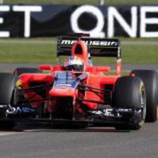 Timo Glock en Silverstone con el nuevo MR01