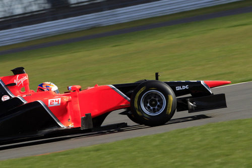 El Marussia MR01 en pista