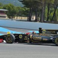 De Villota rueda con el R29 en Paul Ricard