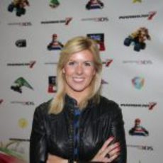 María de Villota en la presentación de 'Mario Kart 7'