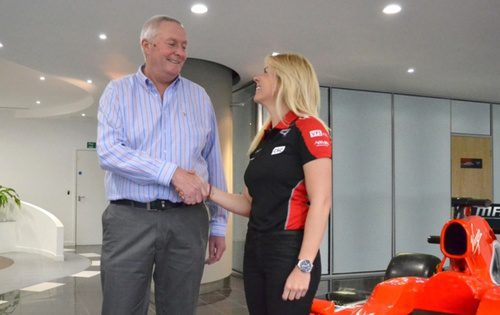 María de Villota firma como probadora de Marussia para 2012