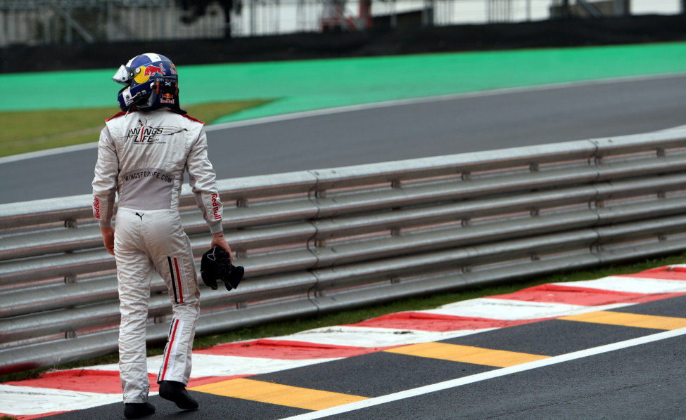 Coulthard se retira de Interlagos