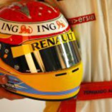 El nuevo casco de Fernando Alonso