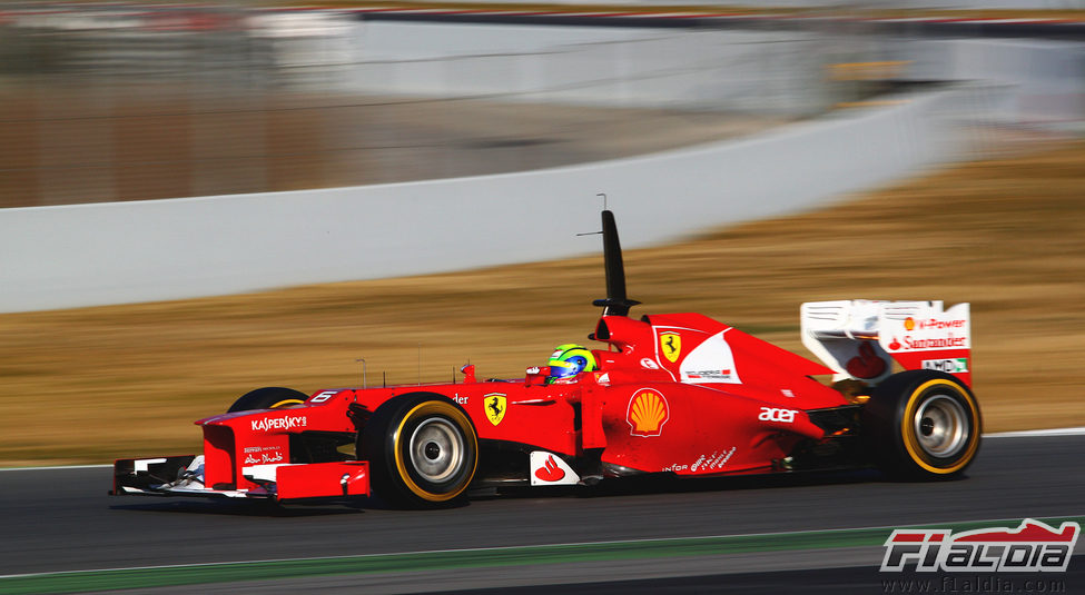 Felipe Massa en los segundos test de Montmeló