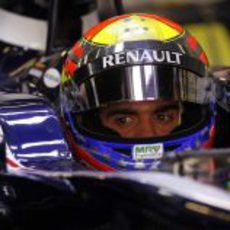 Maldonado se concentra en el 'box' de Williams