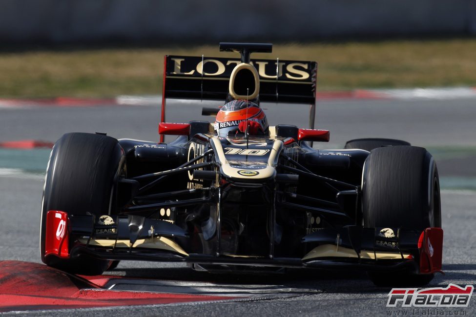 Romain Grosjean a los mandos del E20