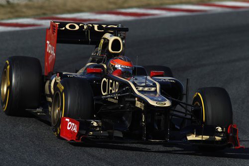 Romain Grosjean dando una vuelta al circuito de Montmeló